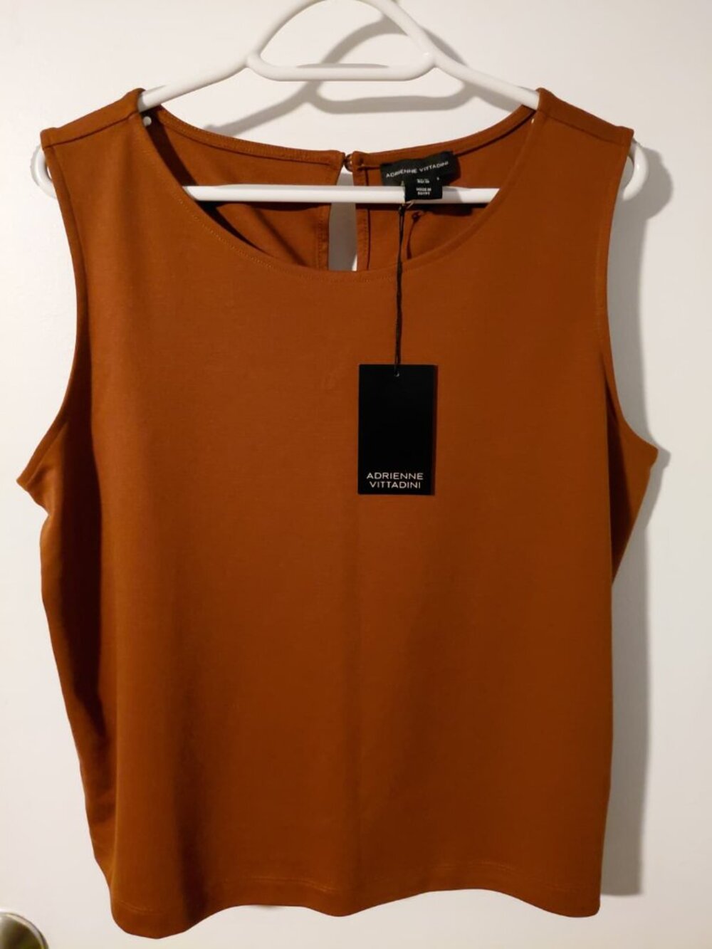 Adrienne Vittadini Rust Terracotta Sleeveless Keyhole Blouse | NWT